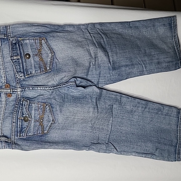 Denim Capris - Picture 7 of 8